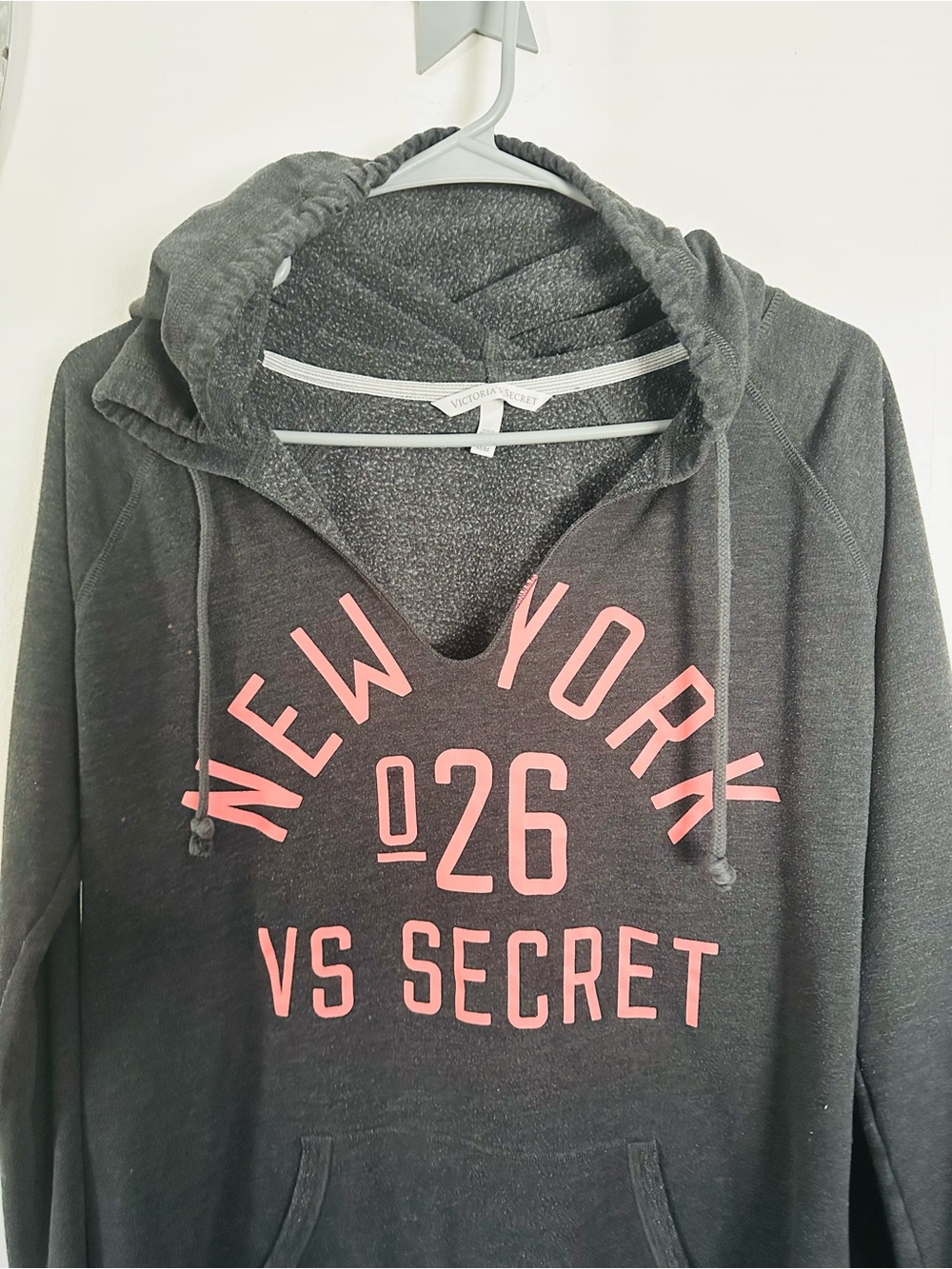 Victoria's Secret Black Pullover Hoodie with White Label MEDIUM - Picture 4 of 8
